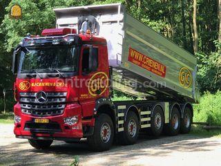 Mercedes 10x4 kipper Omgeving Venlo