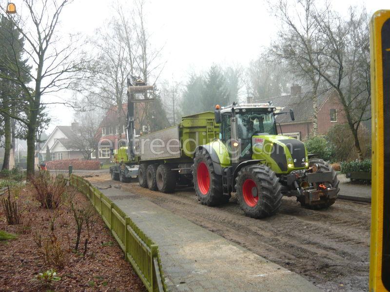 Claas 820 + Jako Tiger 320SK