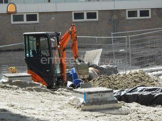 Hitachi ZX 17 Omgeving Gouda