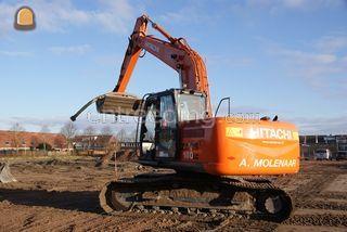 Hitachi ZX 180 LC Omgeving Gouda