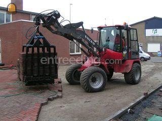 Volvo L35 met stenenklem Omgeving Rotterdam