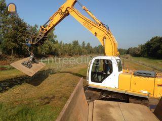 kobelco 210 Omgeving Waalwijk