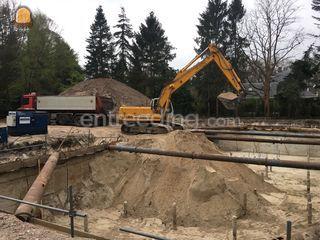 LIEBHERR 934 Omgeving Waalwijk