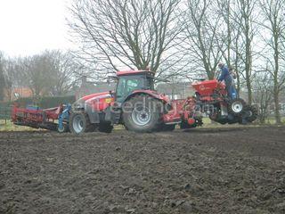 Uienpootmachine Omgeving Steenbergen