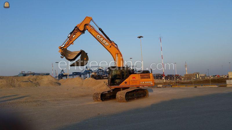 Case CX300D