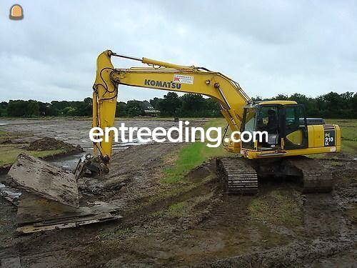 Komatsu PC210  LC-7