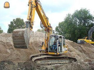 Liebherr 904 triple giek Omgeving Hoekse Waard