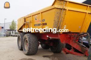 Tractor met gronddumper