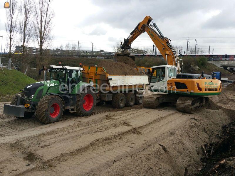 Liebherr 924 3D GPS