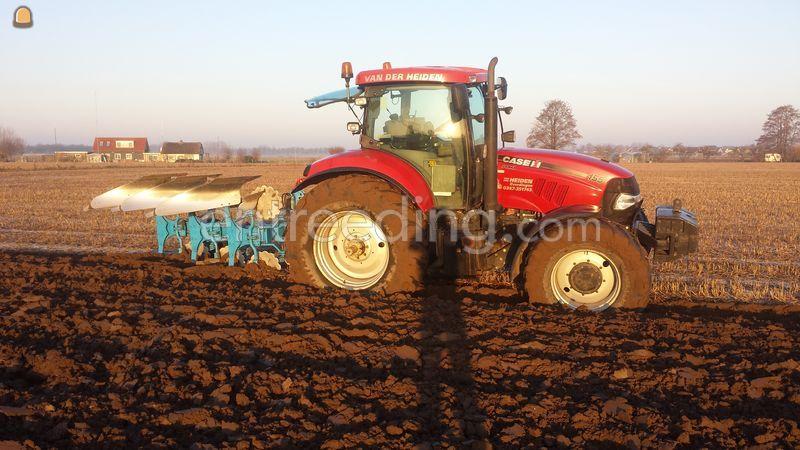 Case puma 155 +3 schaarploeg