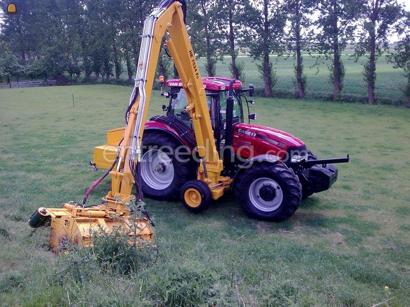 Case puma 155+bos arm