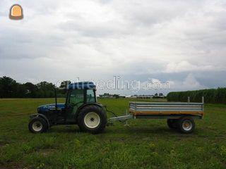 New Holland TN 65 F Omgeving Lisse