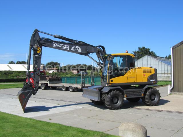 A. van Hage B.V. uit Voorhout