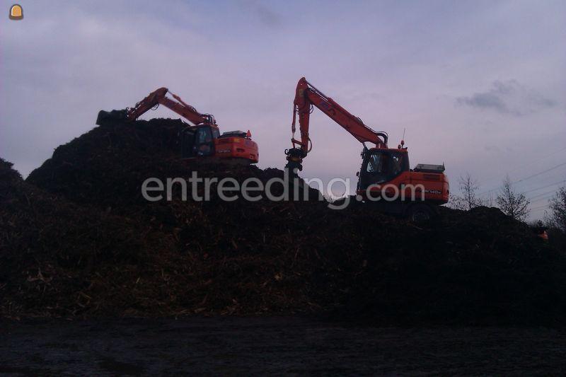 Doosan 160 met vast draaikantelstuk+overdruk