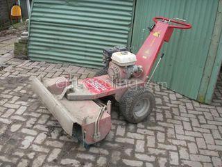 GS 1010 met Honda motor Omgeving Sliedrecht