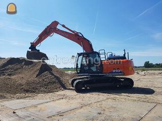 Hitachi ZX 210 Omgeving Leiden