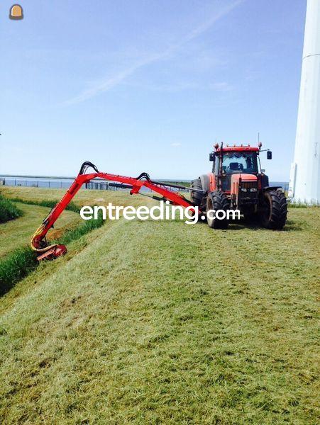 John Deere 6810 + herder