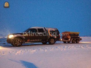 Jeep inclusief Zoutstrooi... Omgeving Oosterwolde