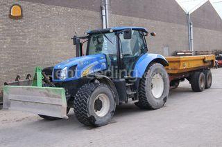 Tractor met VGM GD 8-4 Omgeving De Drechtsteden