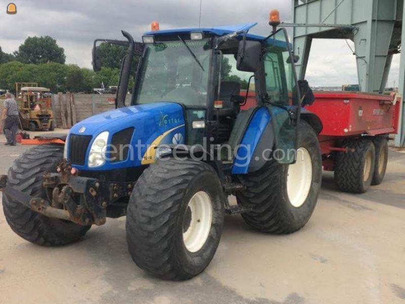 Tractor met Beco Super 120G