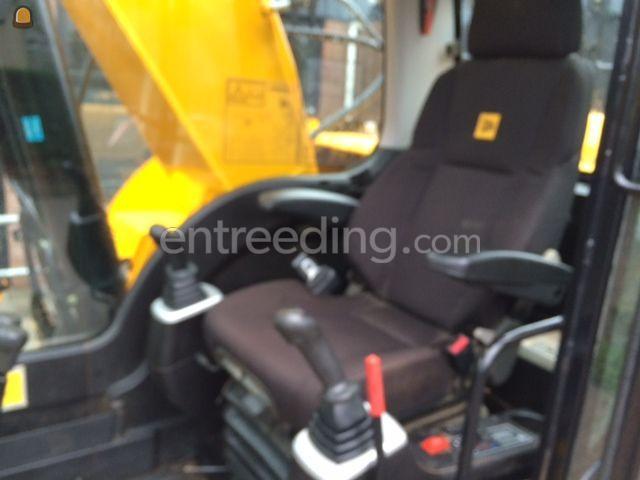 JCB JS220 LC Rupskraan