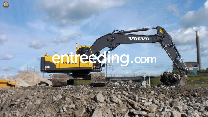 Volvo EC210C