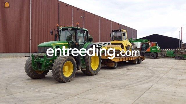 John Deere 7430