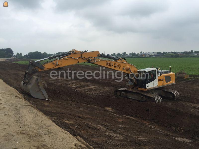 Liebherr 946
