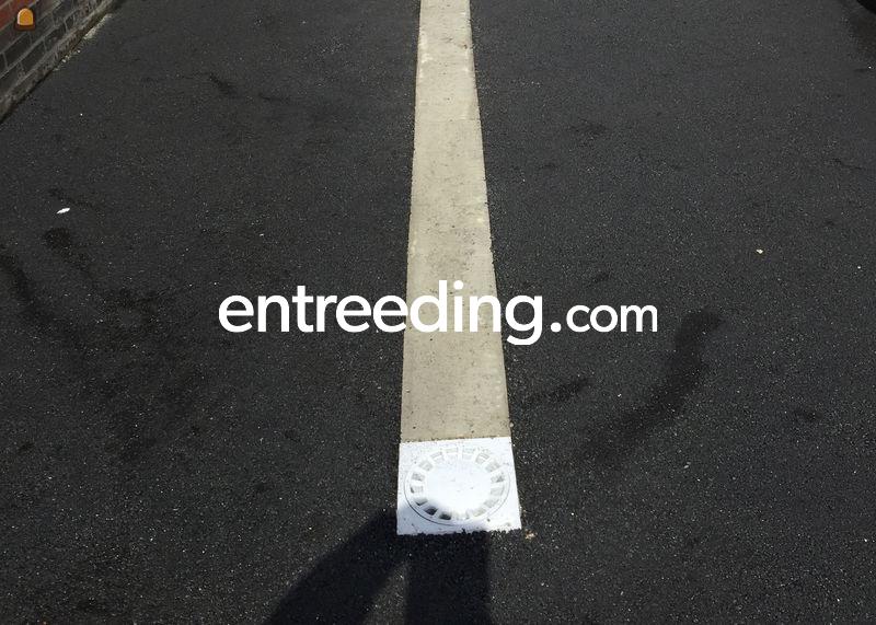 Afwatering en riolering plaatsen