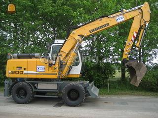 Liebherr 900 Omgeving Land van Cuijk