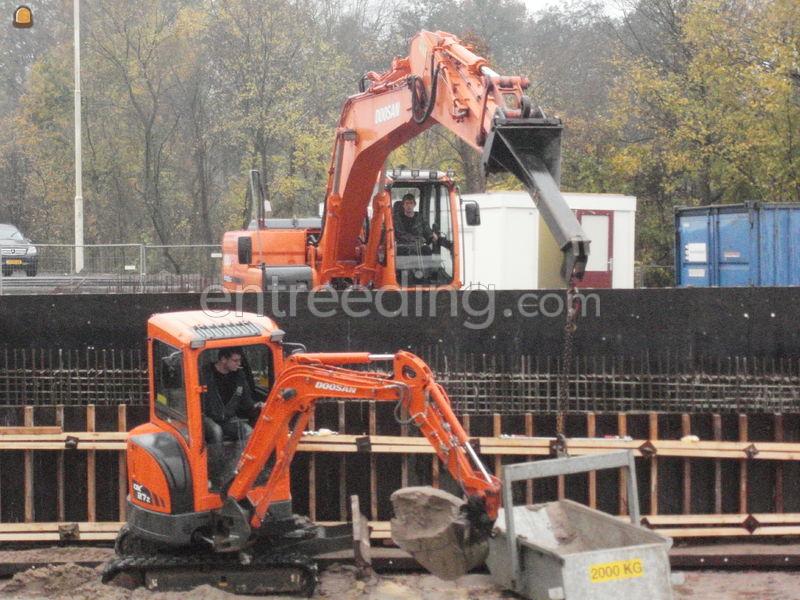 Doosan DX27Z