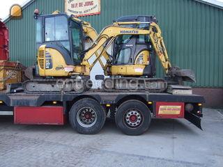 Komatsu PC 27 Omgeving De Ronde Venen