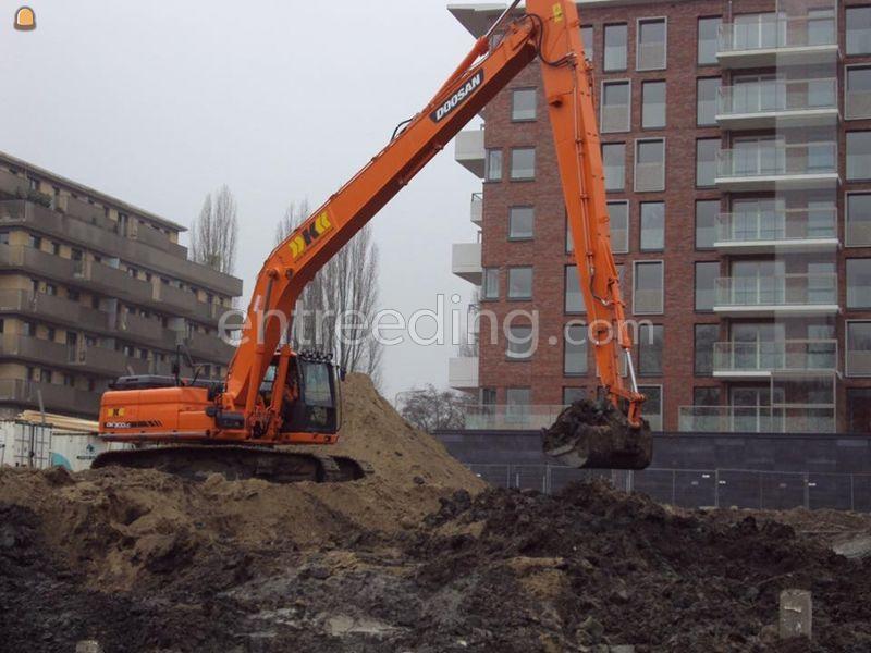 Doosan long reach 300 LC-3