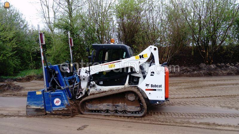Bobcat T560 + laser/graderbak