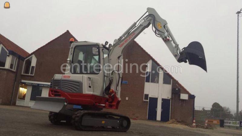 Takeuchi TB 228