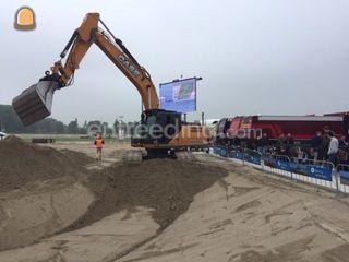 Case  250 + GPS Omgeving Kamerik