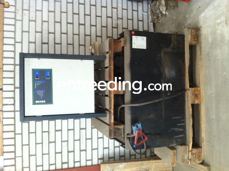 Accu voor heftruck met oplader