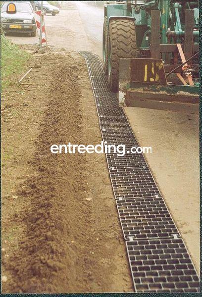 Road Edge Pave