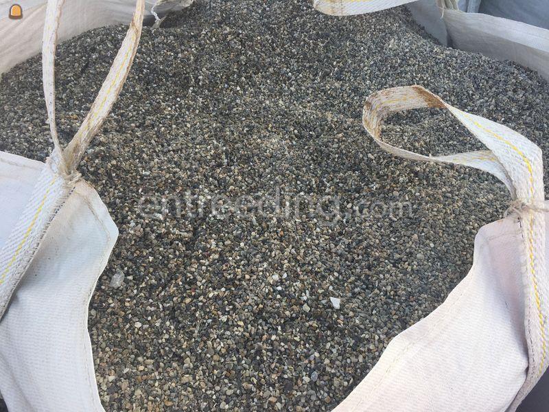 Div. Big bags lava,icy blue, yellow sun, basalt split grijs, enz