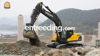 Volvo EC240CL Omgeving Drachten