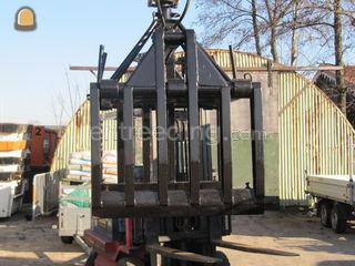 Stenenklem autokraan Omgeving Den Haag