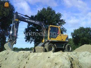 Volvo EW 140 Omgeving Ede