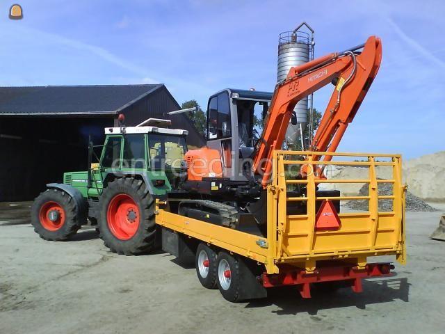 Hitachi ZX 35