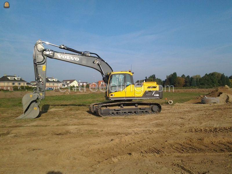 Volvo, EC220DL