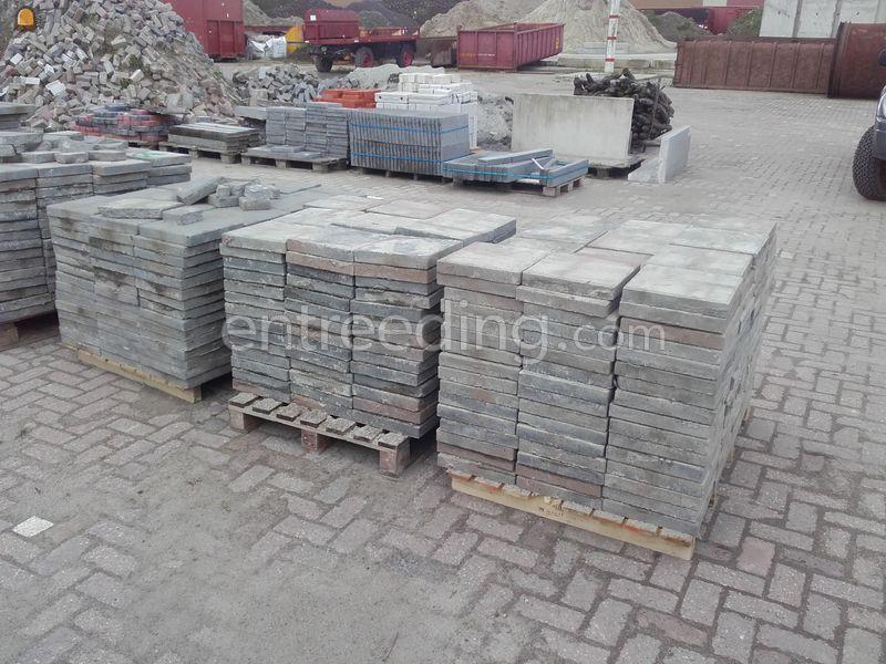 Betontegel 30 x 30 x4,5 cm