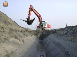 KOMATSU PC 210-8 Omgeving Groningen West