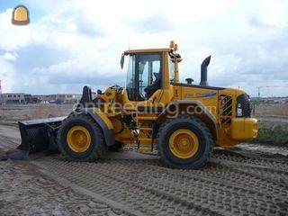 Volvo L90F (2x) Omgeving Sliedrecht