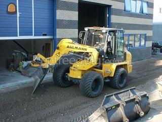 Ahlmann AZ 85t  (6x) Omgeving Sliedrecht