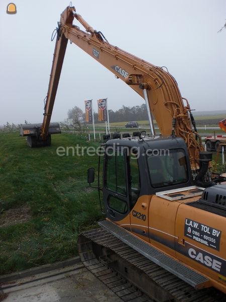 Case CX210 16 Meter Long Reach