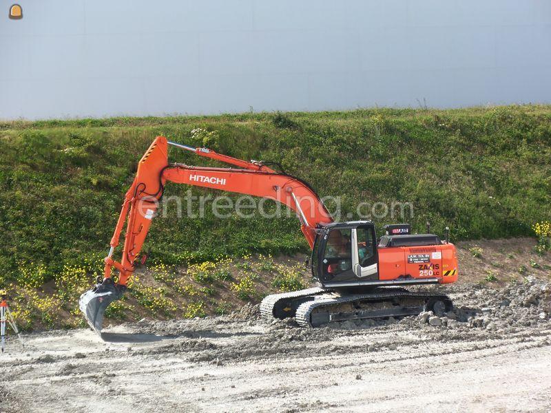 Hitachi ZX250 LC-3 met 3D G.P.S.